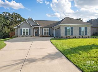 228 Ornate Ave, Fairhope, AL 36532