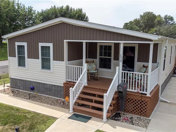 120 S 17th St, Saint Joseph, MO 64501