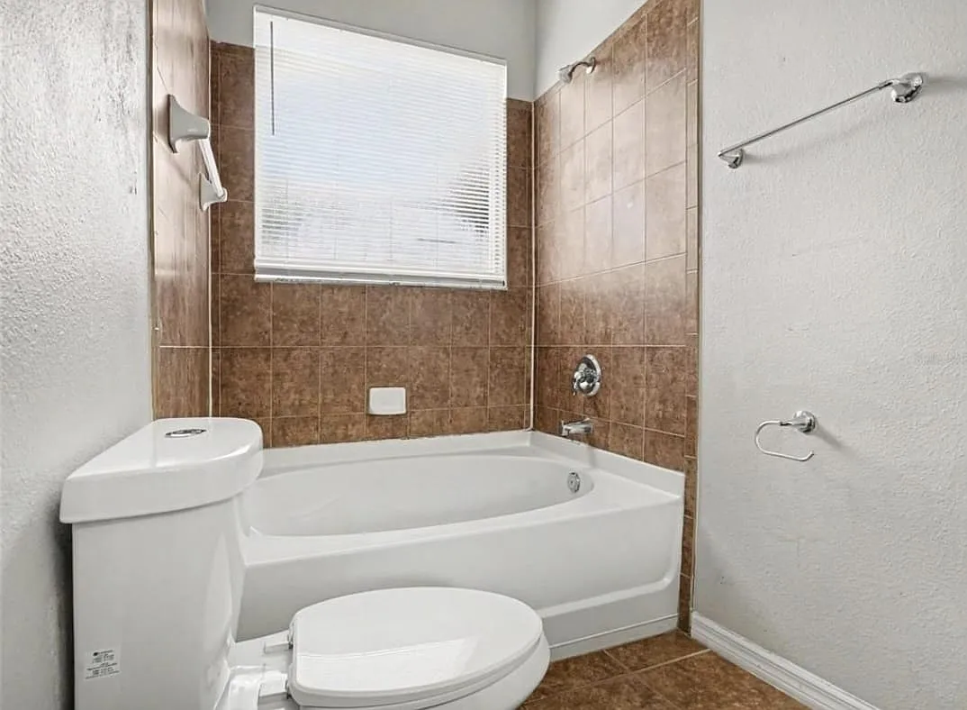 3 bed, 1537 sqft, $2,300 — Photo 2