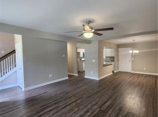909 Martin Luther King Jr Dr, Jefferson, GA 30549
