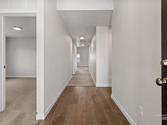 3rd image of 2939 N Coral Falls Ave