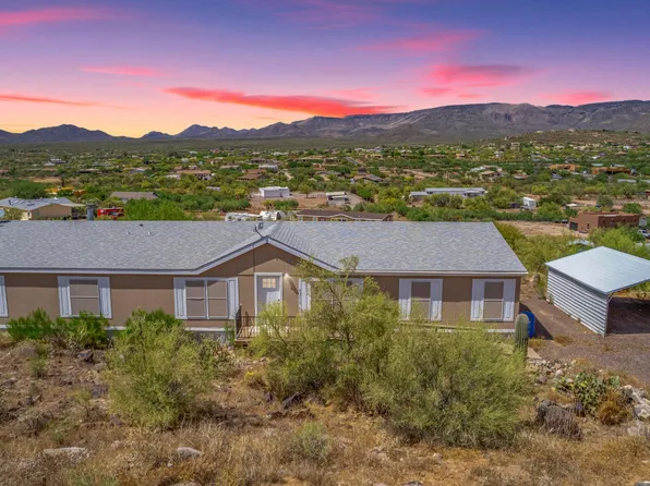 43710 N 12TH Street, New River, AZ 85087