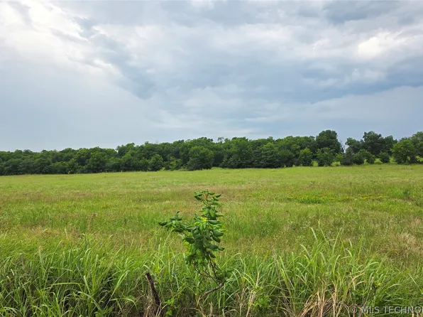 4 E 470th Rd, Claremore, OK 74019
