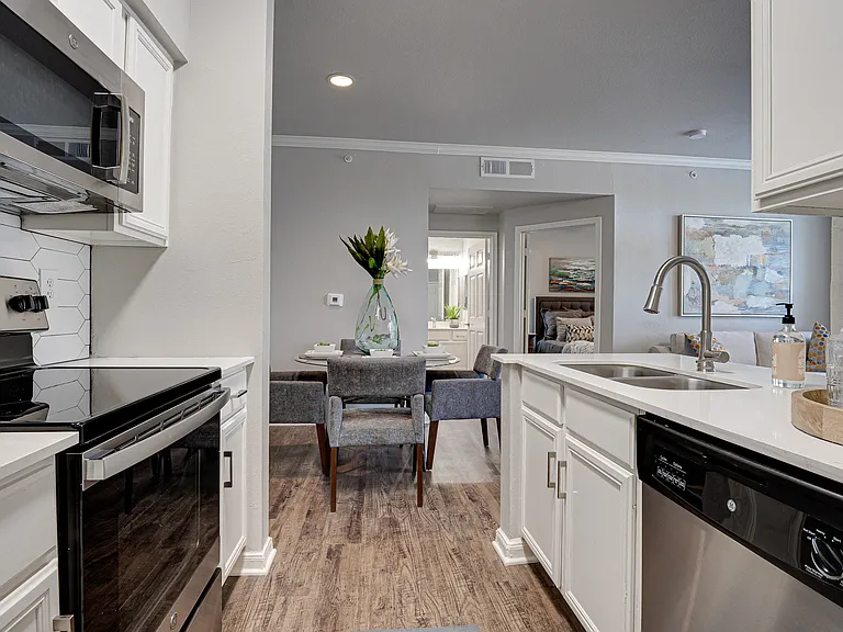 Mason Apartment Homes — Photo 9