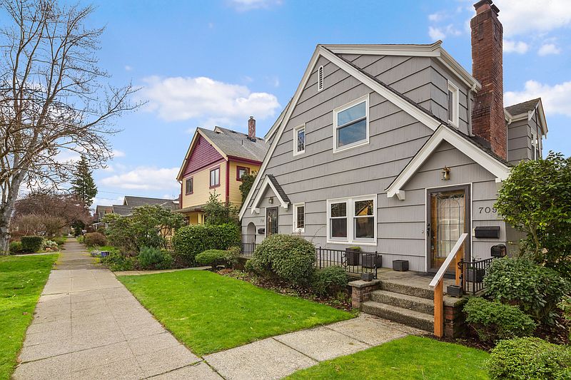 1st image of 709 N 68th St