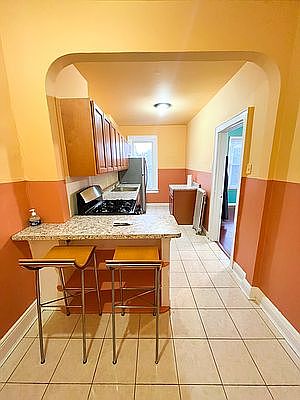 3rd image of 293 Etna St #2