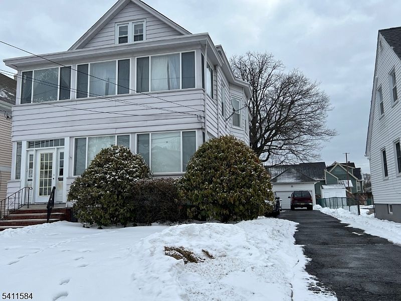 1st image of 36 Lincoln Ave