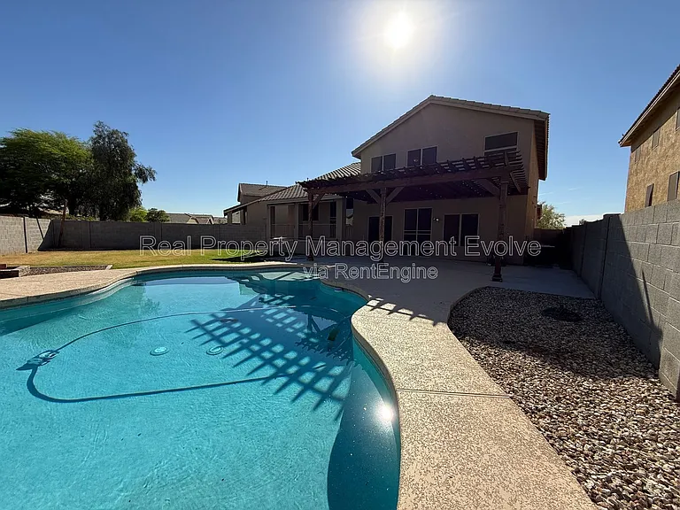 8014 W Pima St — Photo 36