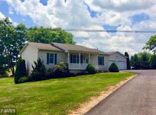 1394 Baker Rd, Martinsburg, WV 25405