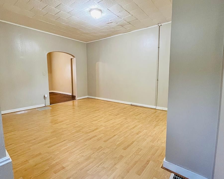 211 W Dubois Ave B, Du Bois, PA 15801 Zillow