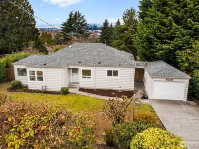 1900 S 104th, Seattle, WA, 98168