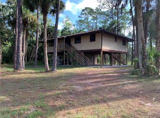 390 7th St SW, Naples, FL 34117