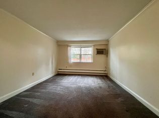 19 Winter St APT 4, Merrimac, MA 01860