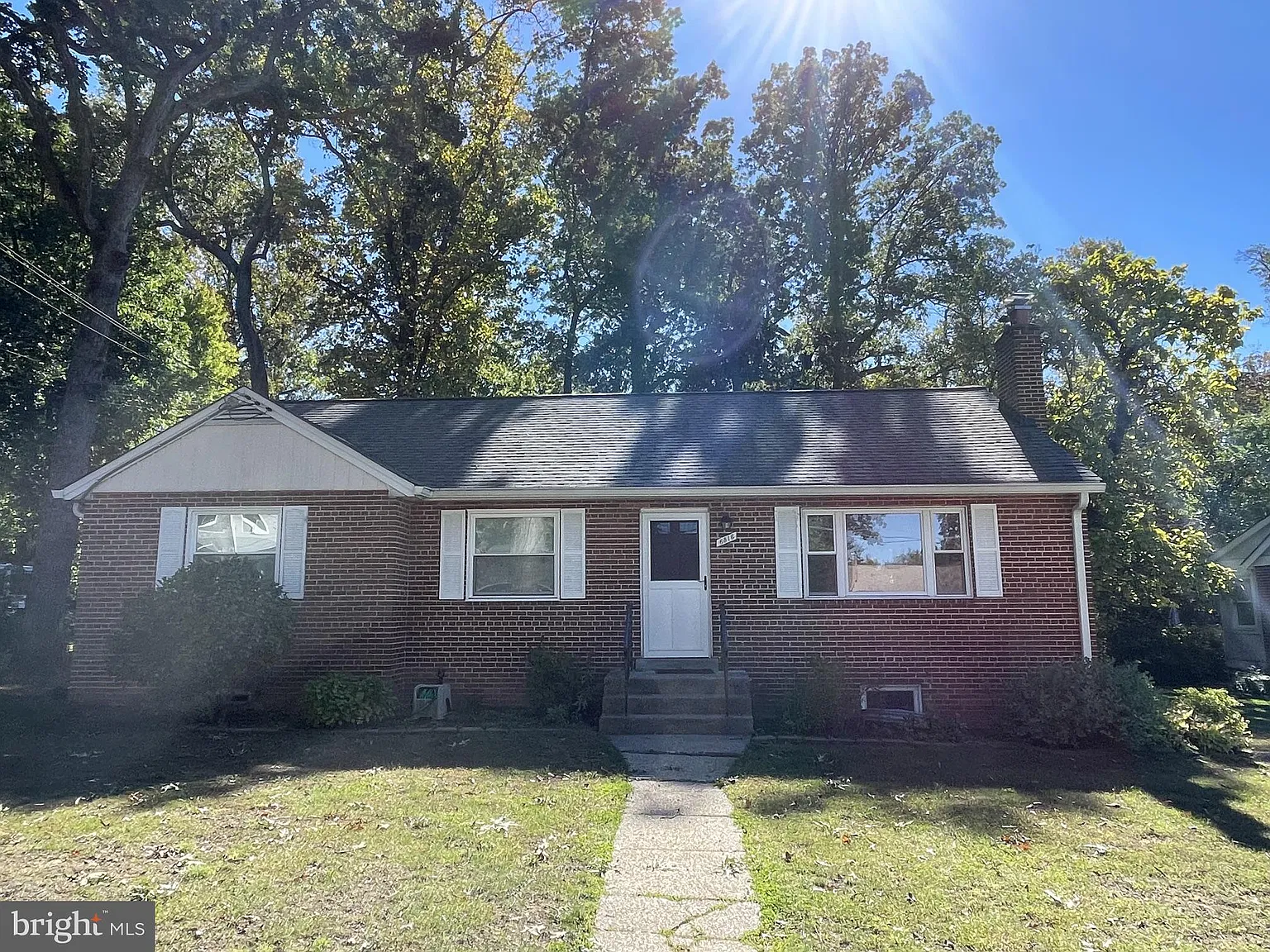 3 bed, 2.0 bath, 1626 sqft, $3,700 — Photo 1