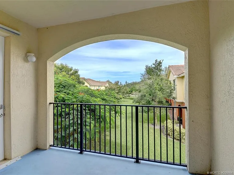44 SE Sedona Cir #201 — Photo 19