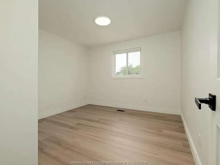 1662 Fieldcrest Ln — Photo 11