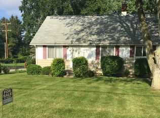1606 N Center Rd, Saginaw, MI 48638