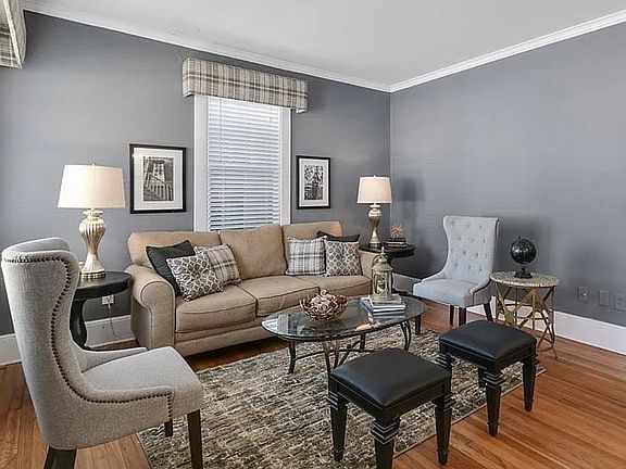 5th image of 1507 E 51st St