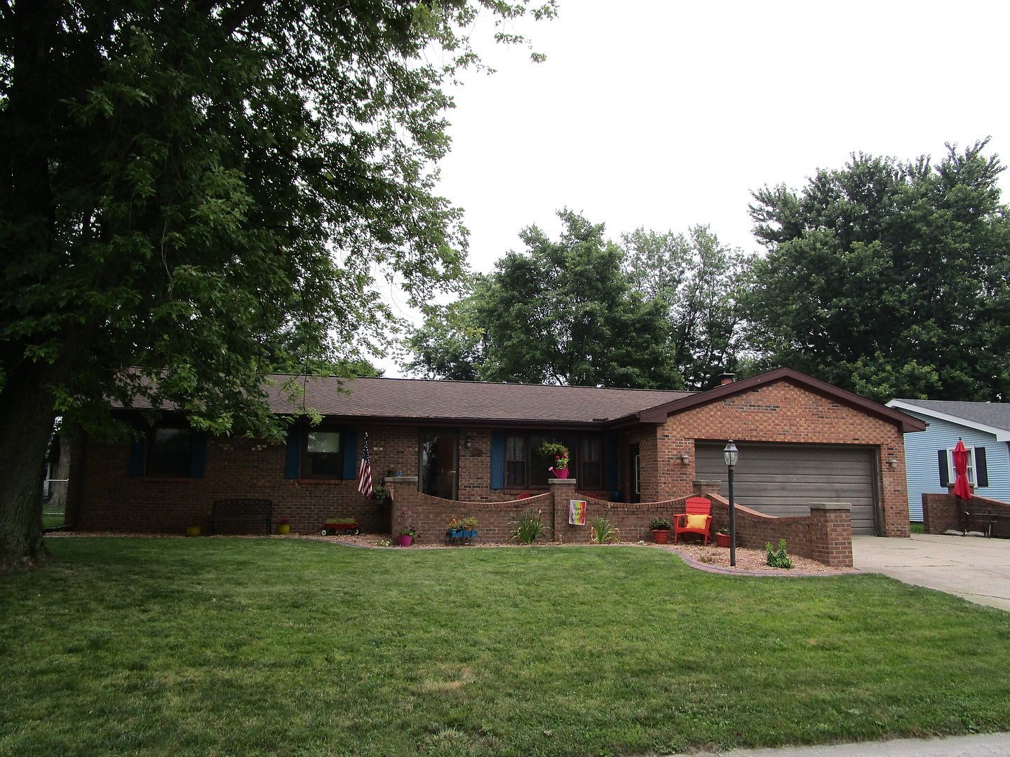 56 Poplar Dr, Tuscola, IL 61953 Zillow