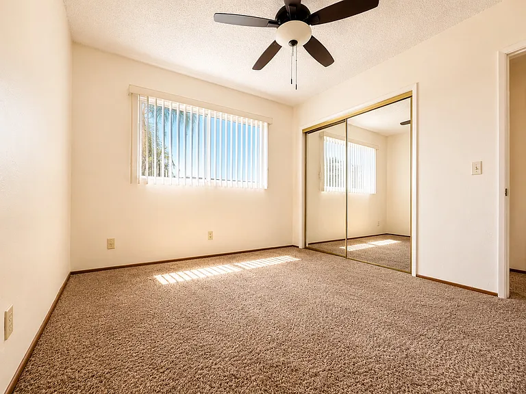 4363 Rialto St #6 — Photo 8