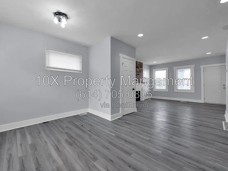 1536 E Livingston Ave — Photo 36