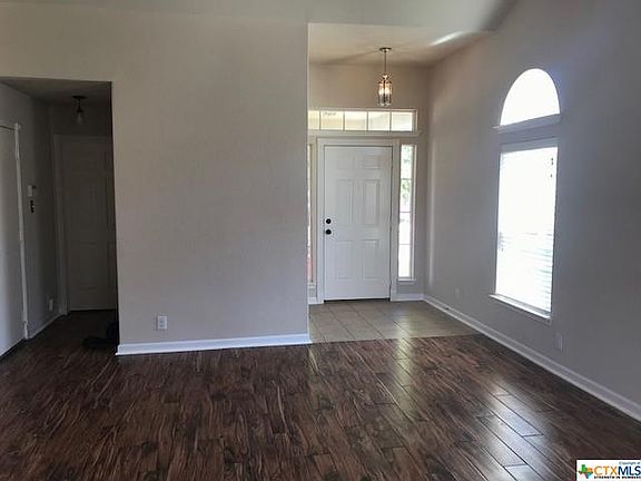 3rd image of 2130 Wiltshire Dr