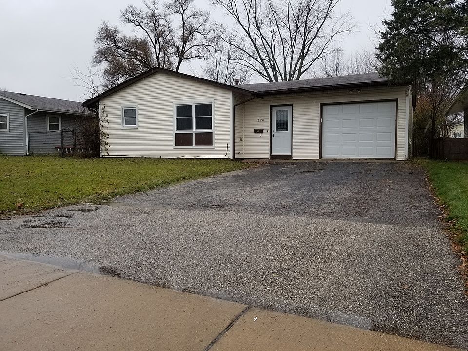 1st image of 820 Salem Ln