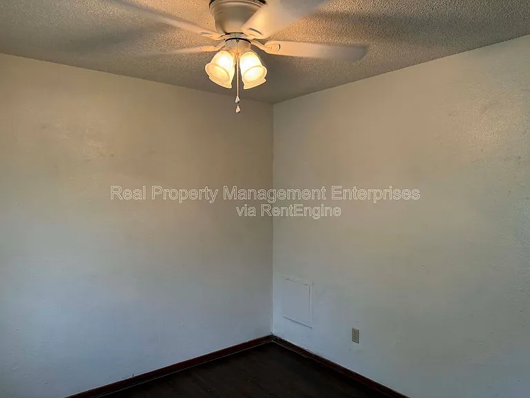 1803 Sandrock Rd — Photo 14