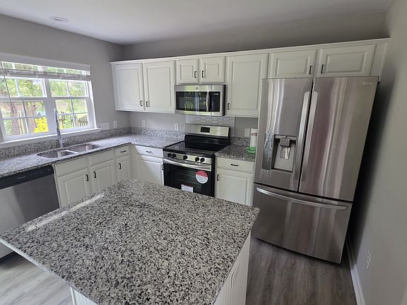 4th image of 12131 Bobhouse Dr