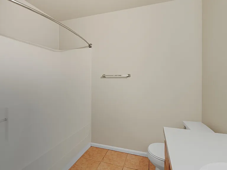 2912-2914 Fairway Hamlet Ct #2914 — Photo 13