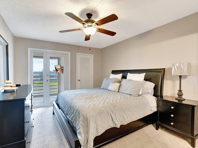 4049 Wolverton Dr #C — Photo 23