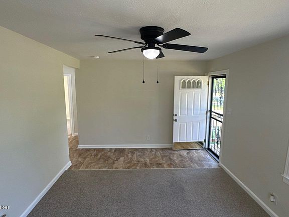 4th image of 3838 Cliff Ave