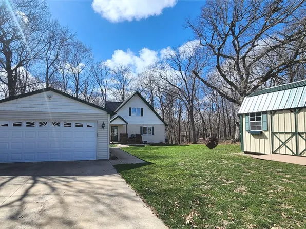 1098 Lake Wildwood Dr, Varna, IL 61375