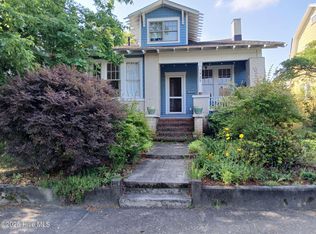 1922 Chestnut St, Wilmington, NC 28405