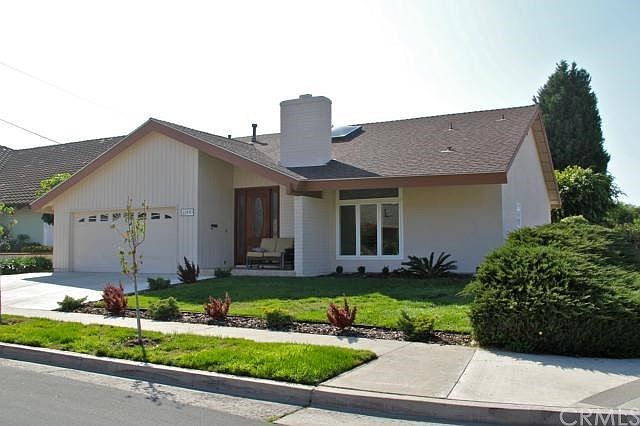 Like New single story four bedroom home on a corner lot, pride of ownership neighborhood!