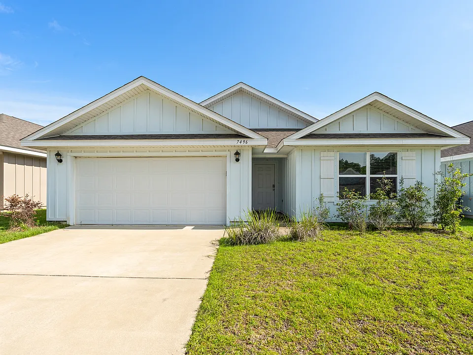 7496 Brompton Dr
