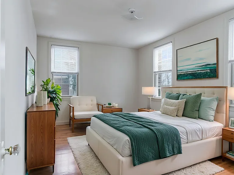 11 Nicholson St NW — Photo 8