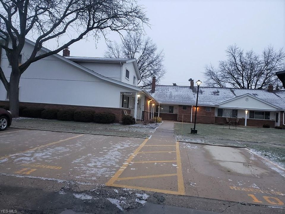 1st image of 25320 Country Club Blvd #7-16