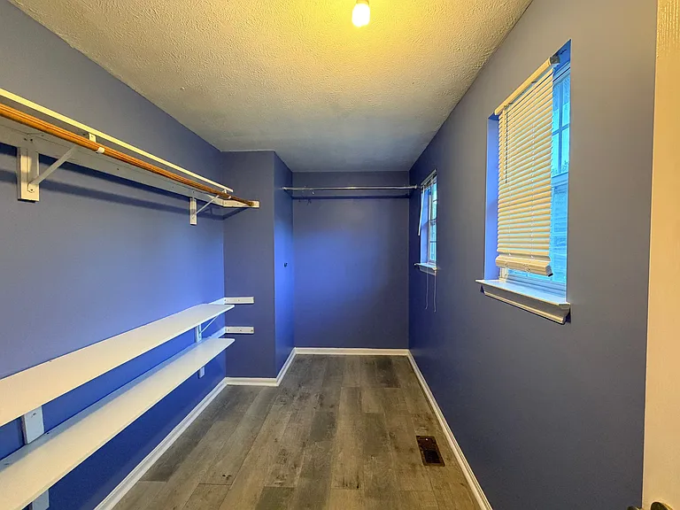 7219 Mount Forest Ter — Photo 12