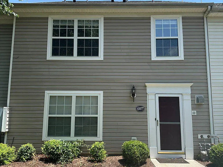 43577 Patching Pond Sq — Photo 22