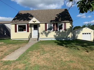 108 Dellawanda Rd, Swansea, MA 02777