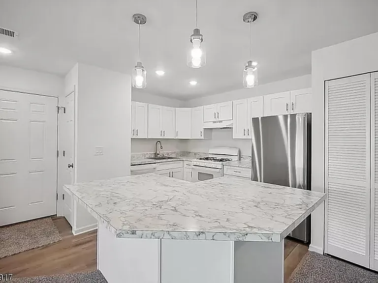 54 Sam Bonnell Dr #54 — Photo 4