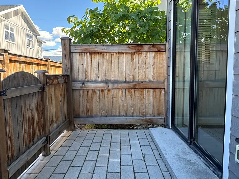 250 Nickel Rd #5 — Photo 29