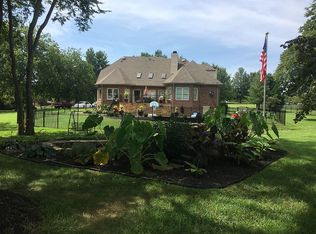 103 Erin Ct, Hendersonville, TN 37075