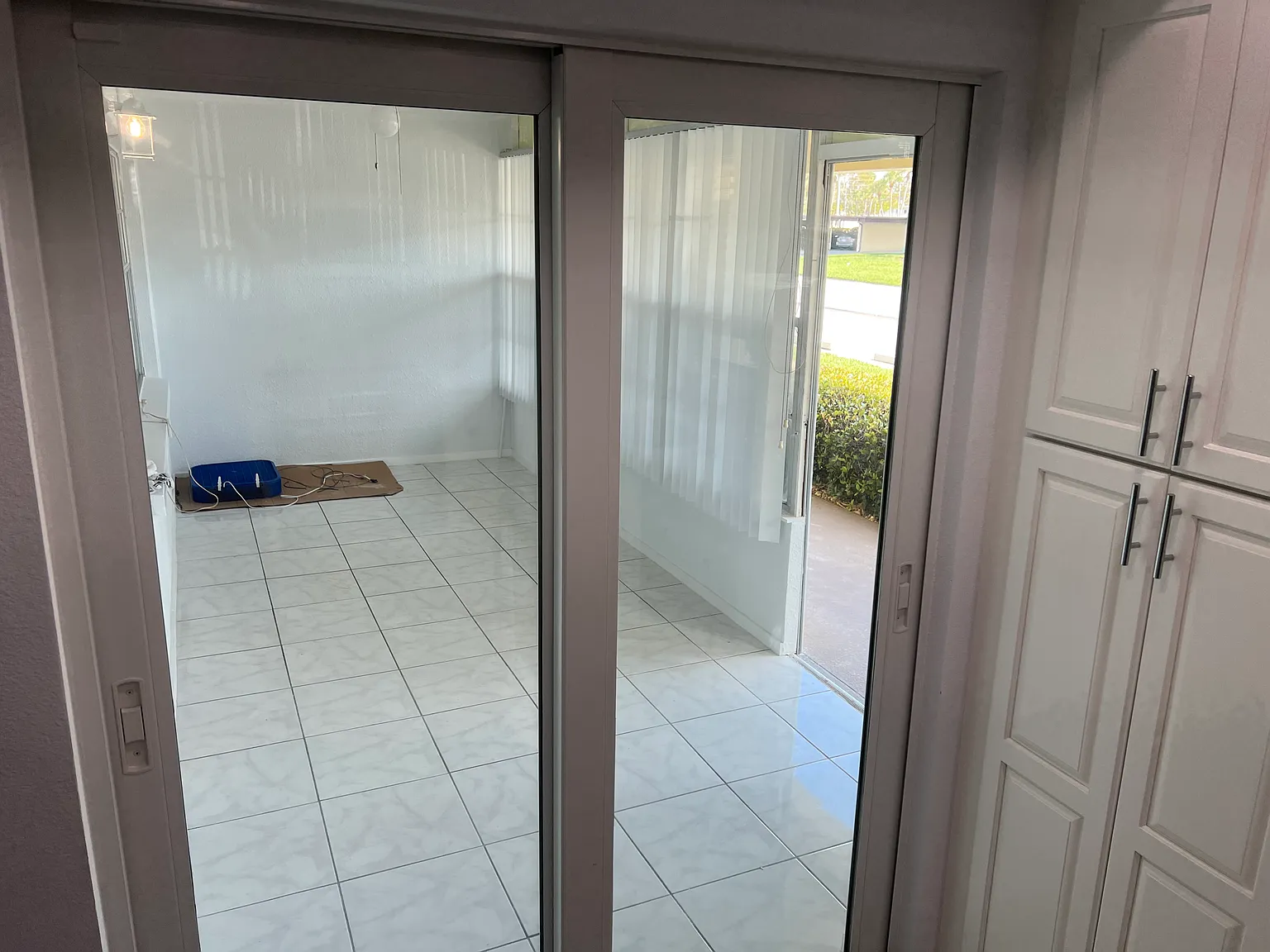 Lanai thru kitchen slider.