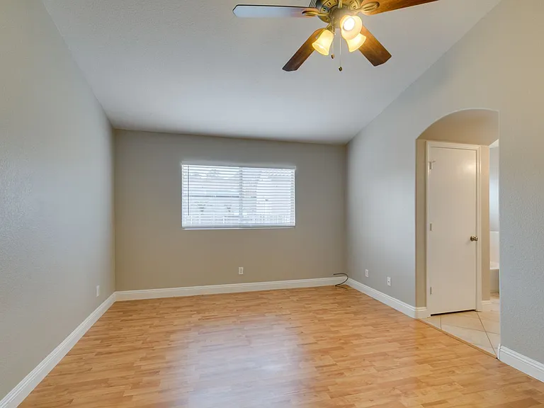 437 Waterwheel Falls Dr — Photo 34