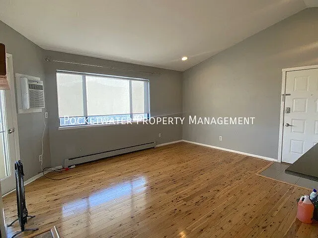 3515 28th St #304 — Photo 3