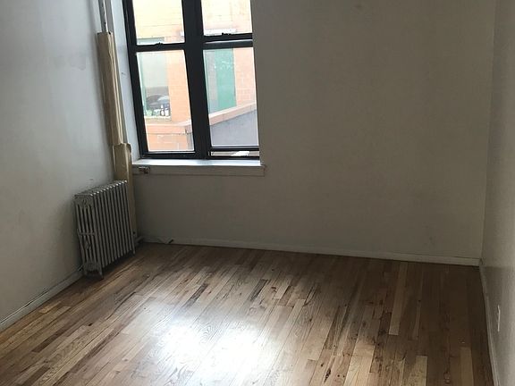 3rd image of 58 E 1st St #5FF