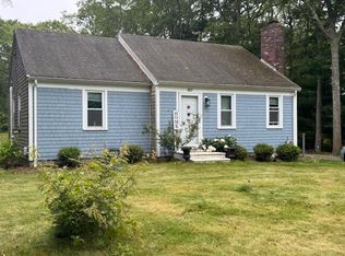 157 Mockingbird Ln, Marstons Mills, MA 02648