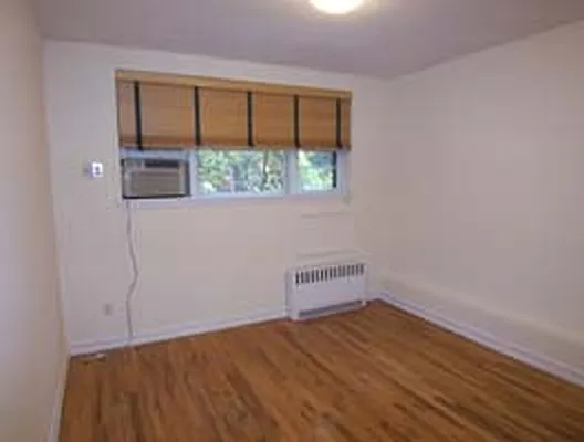Sold by David Francis New York LLC | media 12